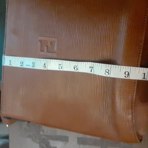 Vintage Fendi Leather Crossbody Bag - Picture 12 of 12